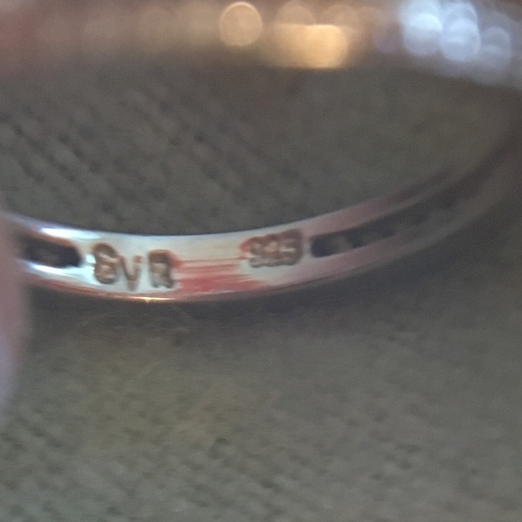 NWT $75 Sterling Silver CZ Eternity Ring Band Ring sz 7 - Picture 5 of 6